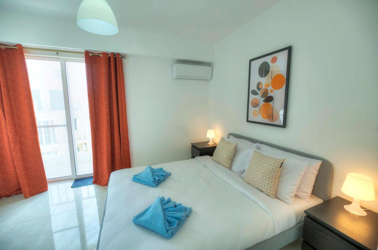 Seafront Beautifully Furnished 2 Bedrooms Gogzr-3 Gzira Экстерьер фото